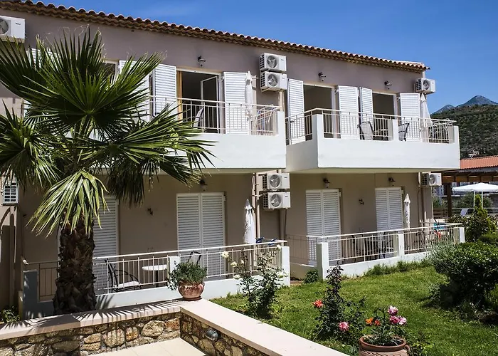 Hotel apartamentowy Mani's Rose 3*